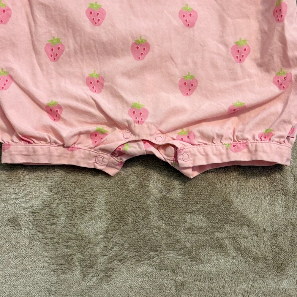 Gymboree Vintage 2001 Pink Strawberry Smocked Romper Sunsuit 12-18 Months Cotton